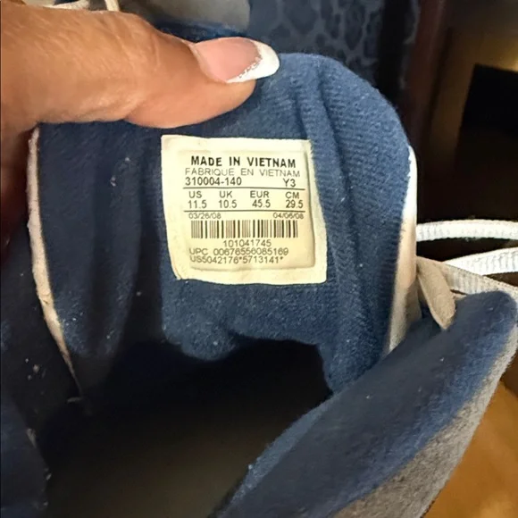 Jordan Navy and White High-Top Sneakers - Picture 7 of 8